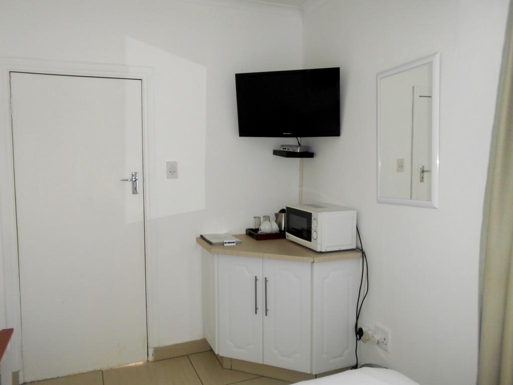 Majestic Bed and Breakfast Kokstad  Kamer foto